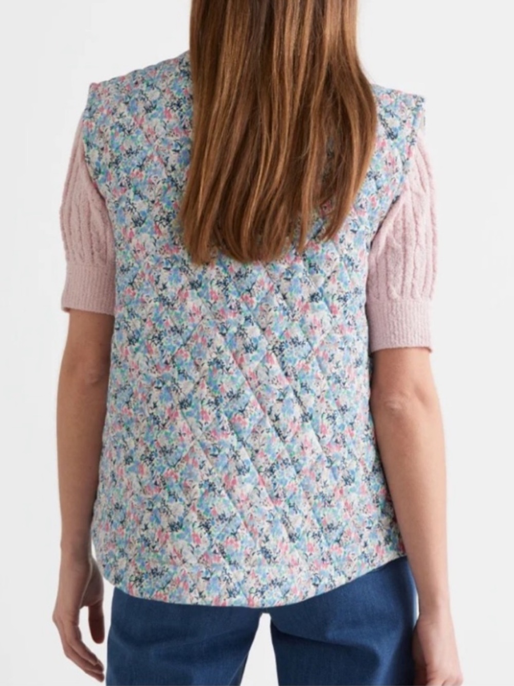 & Other Stories Cream Quilted Floral-Trim Vest with Pastel Print - Picture 9 of 11